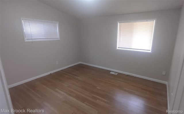 24270 Radclift St, Oak Park, MI 48237 - photo 9