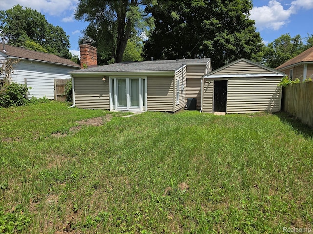 21411 Collingham Ave, Farmington Hills, MI 48336 - photo 23