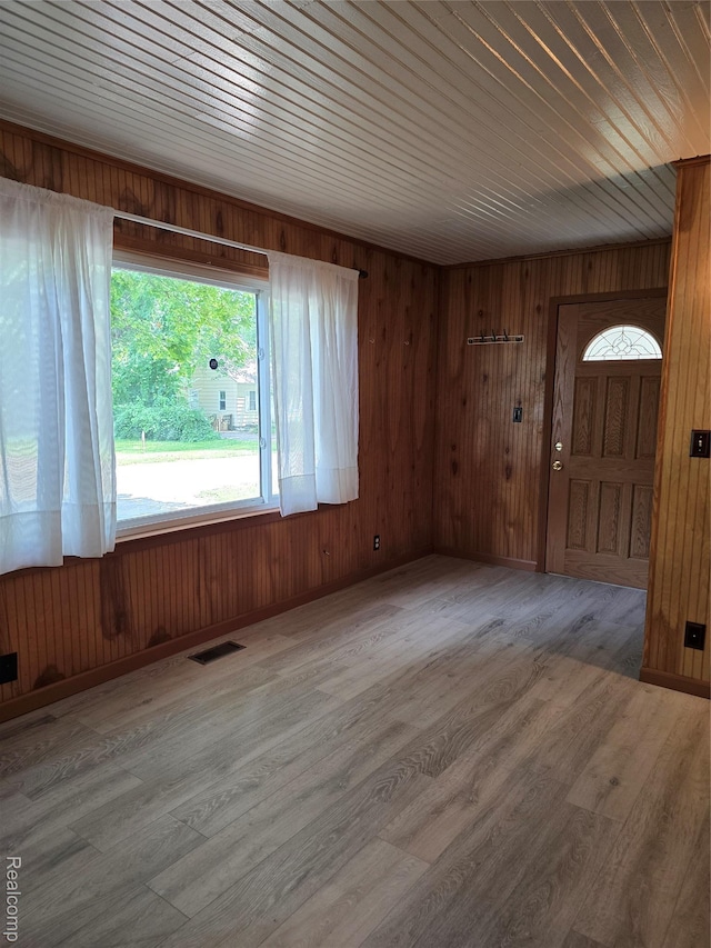 21411 Collingham Ave, Farmington Hills, MI 48336 - photo 3