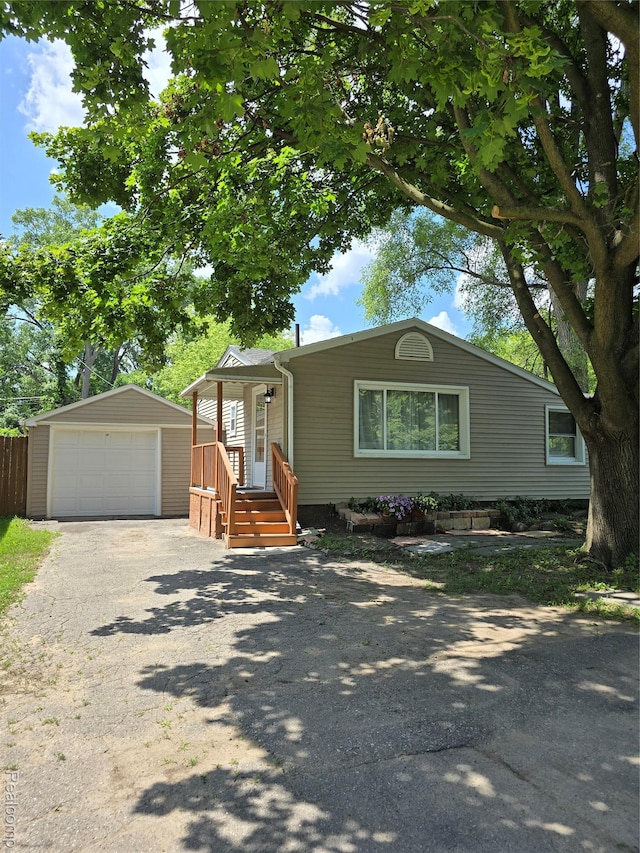 21411 Collingham Ave, Farmington Hills, MI 48336 - photo 2