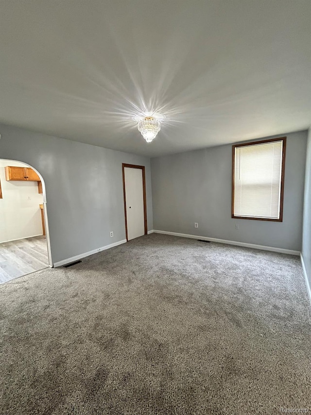 33 S Tasmania St, Pontiac, MI 48342 - photo 7