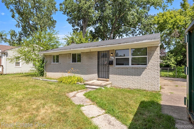 29522 Grandview St, Inkster, MI 48141 - photo 2