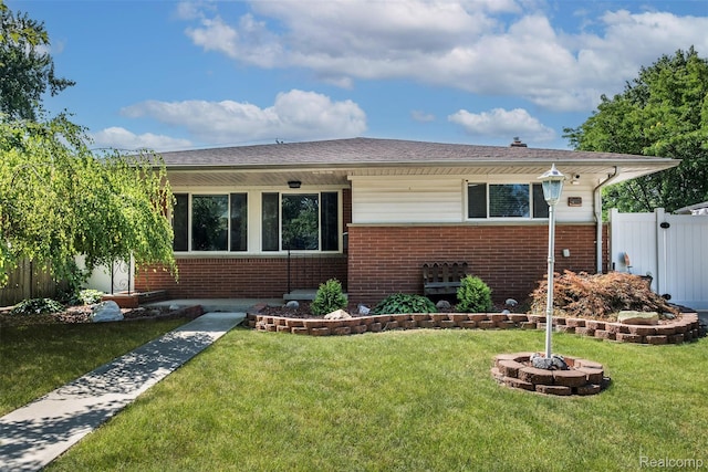 21000 Suffolk St, Clinton Township, MI 48035 - photo 1