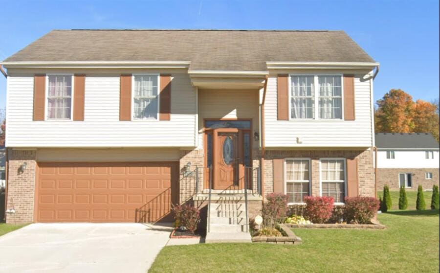 13337 N Cumberland Dr Unit 105, Michigan, MI 48111 - photo 1