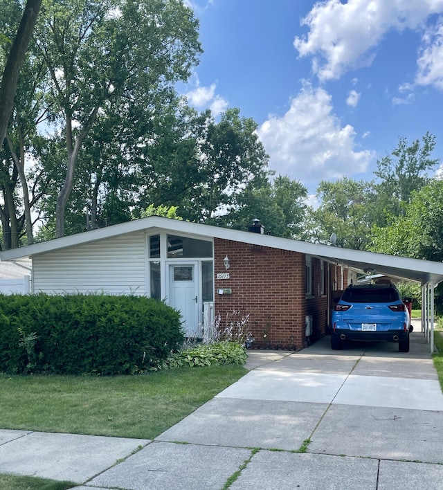 29773 Fairfax St, Southfield, MI 48076 - photo 2
