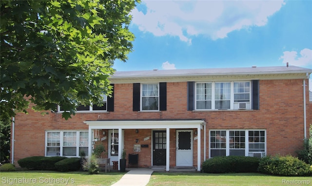2719 W 13 Mile Rd, Royal Oak, MI 48073 - photo 1