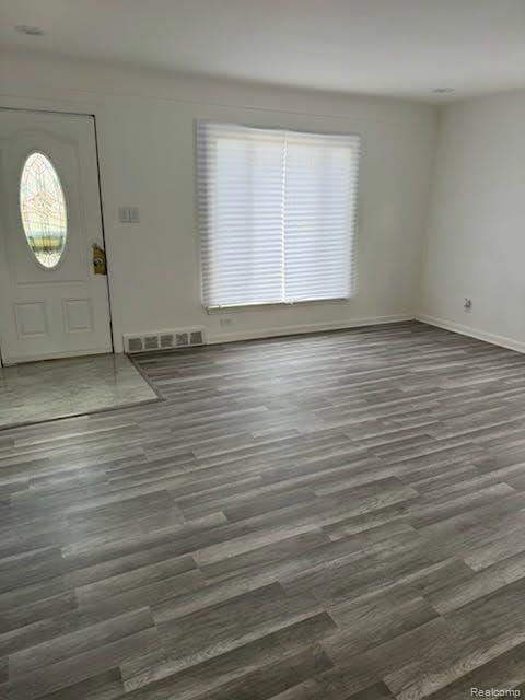 20431 Fenton St, Detroit, MI 48219 - photo 9