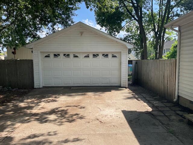 125 Harrison St, Coldwater, MI 49036 - photo 3