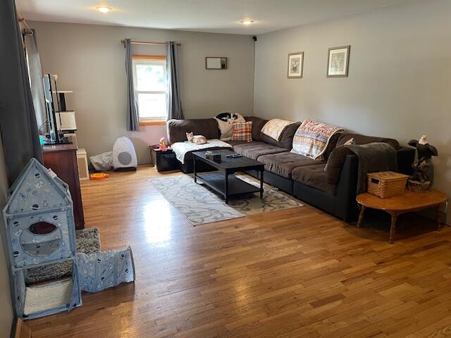99 Avery Dr, Coldwater, MI 49036 - photo 2