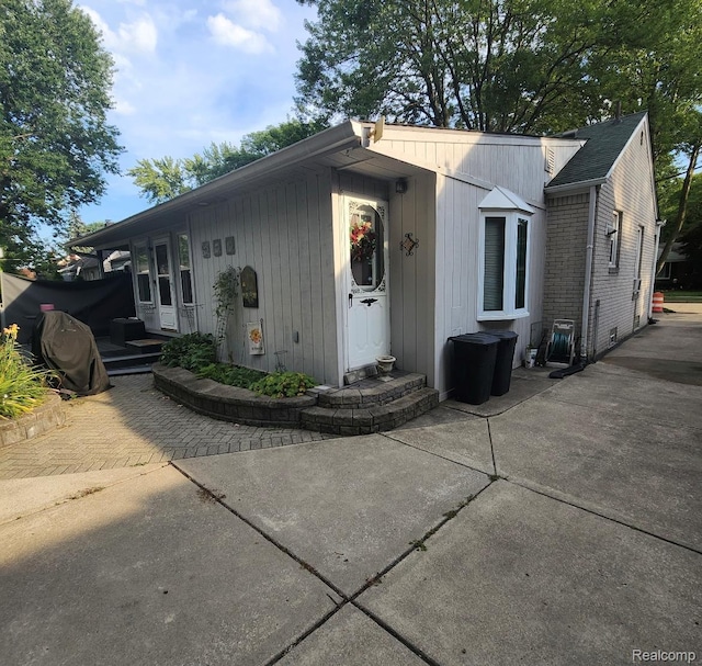 20651 Damman St, Harper Woods, MI 48225 - photo 4