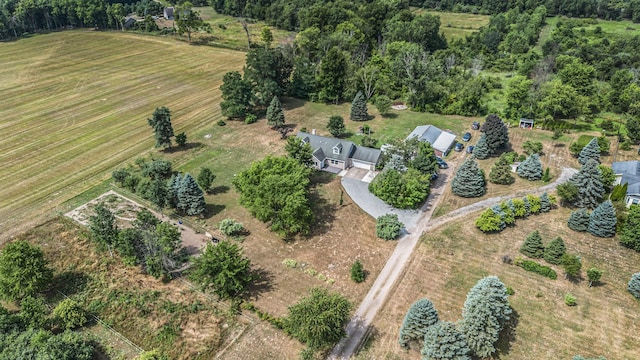 5866 Old Pipestone Rd, Eau Claire, MI 49111 - photo 2