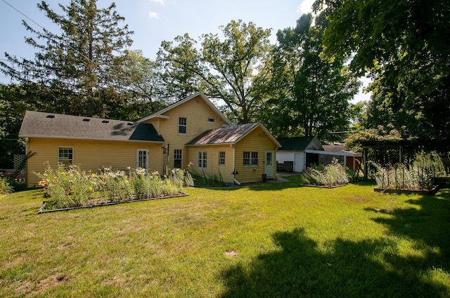 512 W Washington St, Greenville, MI 48838 - photo 24