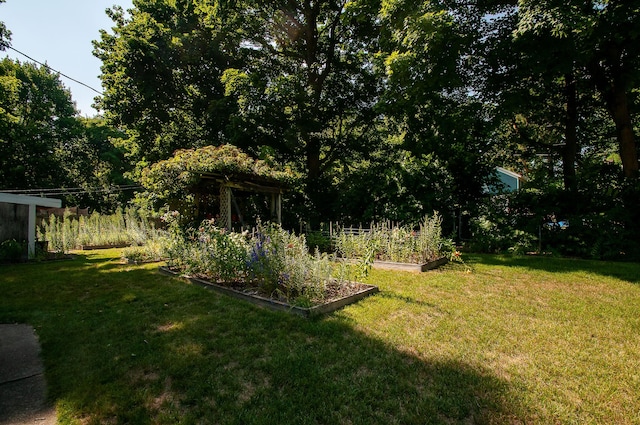 512 W Washington St, Greenville, MI 48838 - photo 25