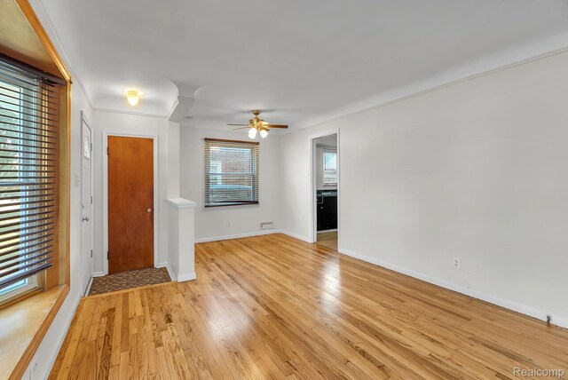 1885 Pelham St, Dearborn, MI 48124 - photo 19