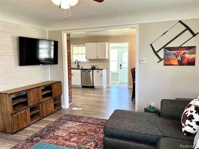 51470 Washington St, New Baltimore, MI 48047 - photo 21
