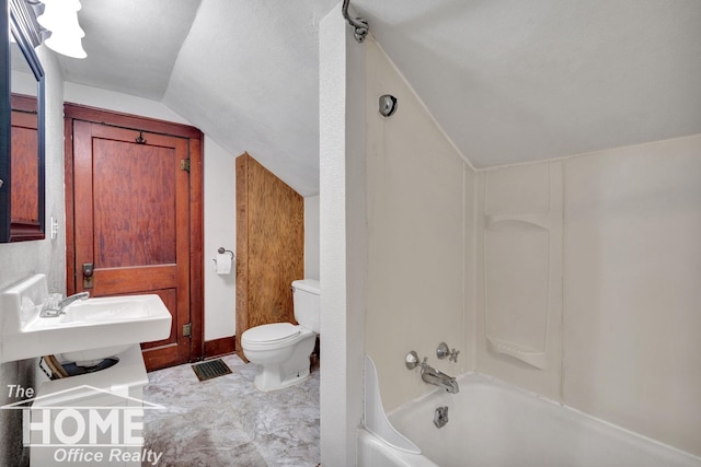 716 N Hickory St, Owosso, MI 48867 - photo 13
