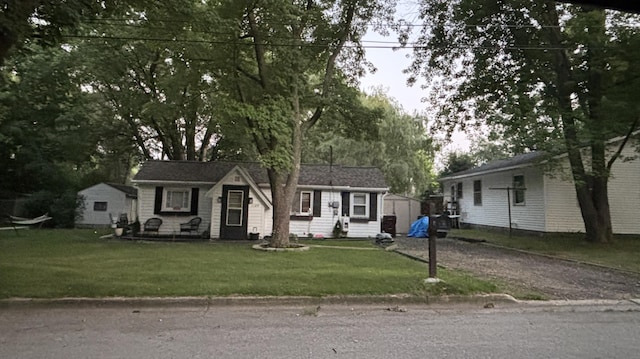 1109 Robert St, Mount Pleasant, MI 48858 - photo 1
