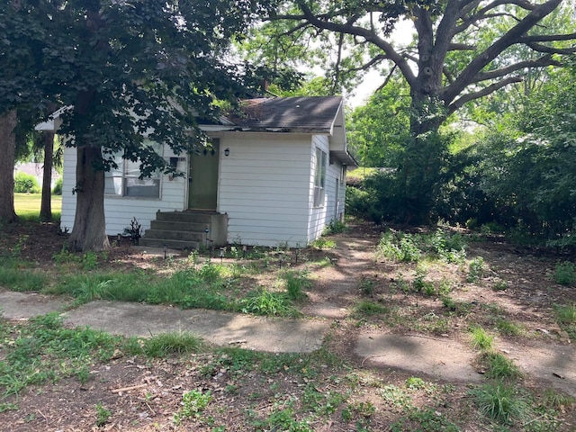 3212 Lowell Ave, Saginaw, MI 48601 - photo 1