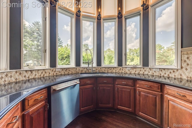 865 Lakewood Dr, Rochester Hills, MI 48309 - photo 15