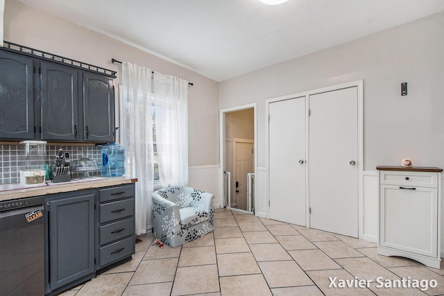 2050 Arnold Ave SW, Wyoming, MI 49509 - photo 17