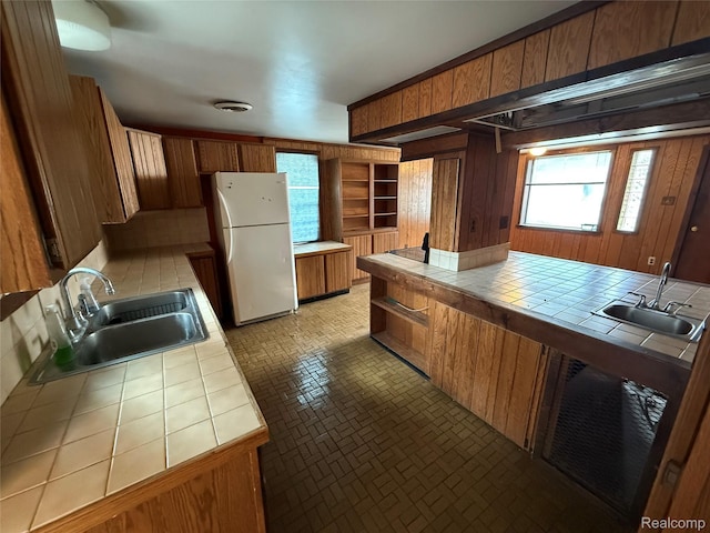 4841 Fenmore Ave, Waterford, MI 48328 - photo 9