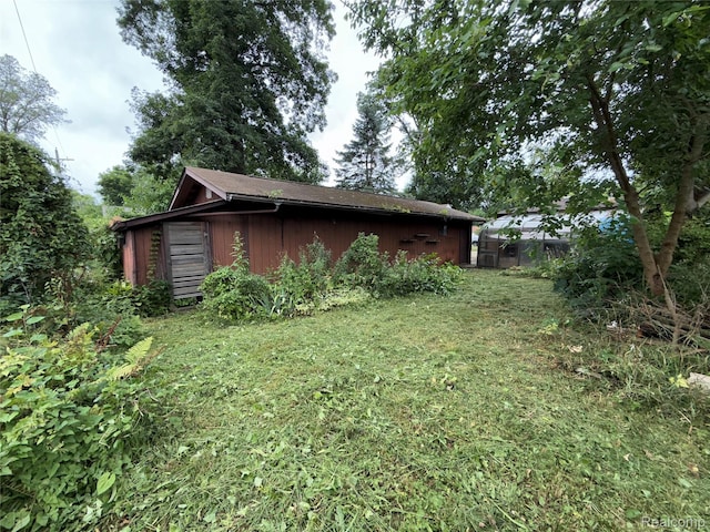 4841 Fenmore Ave, Waterford, MI 48328 - photo 5