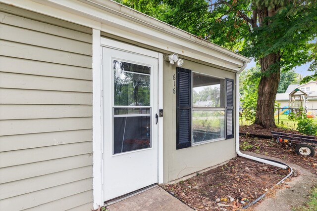 616 E Division St, Vicksburg, MI 49097 - photo 15