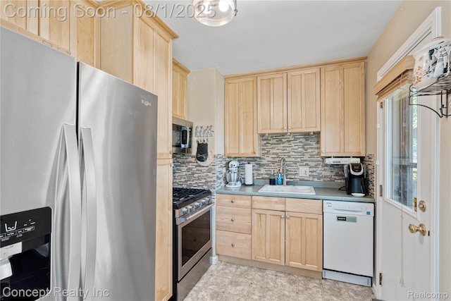 3742 Trumbull St, Trenton, MI 48183 - photo 16