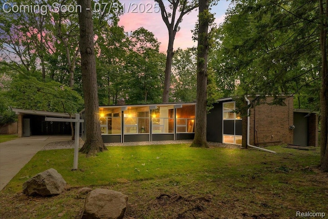 24321 Mulberry Ct, Southfield, MI 48033 - photo 2