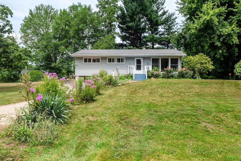 3451 Midway Dr, Sodus, MI 49126 - photo 1