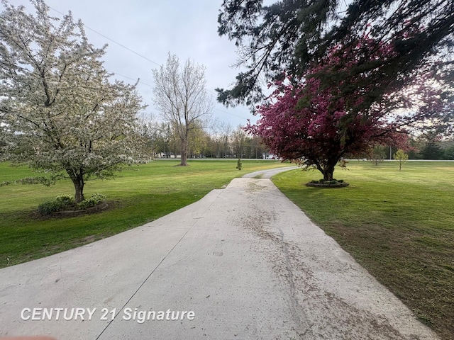13547 Dixie Hwy, Birch Run, MI 48415 - photo 20