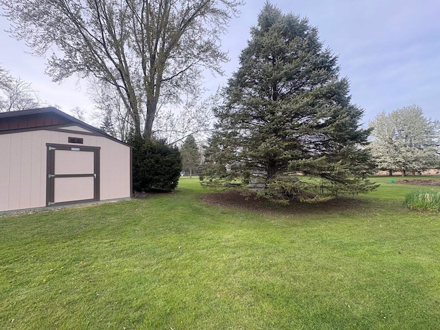 13547 Dixie Hwy, Birch Run, MI 48415 - photo 18
