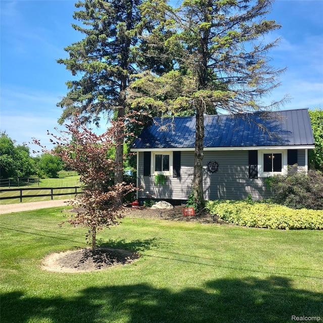 4481 Belford Rd, Holly, MI 48442 - photo 2
