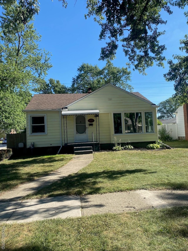 13631 Rosedale St, Southgate, MI 48195 - photo 1