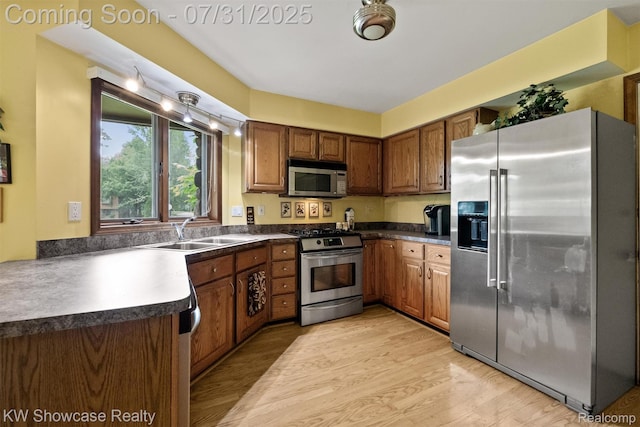 9523 Chaumont Dr, Commerce Twp, MI 48382 - photo 7