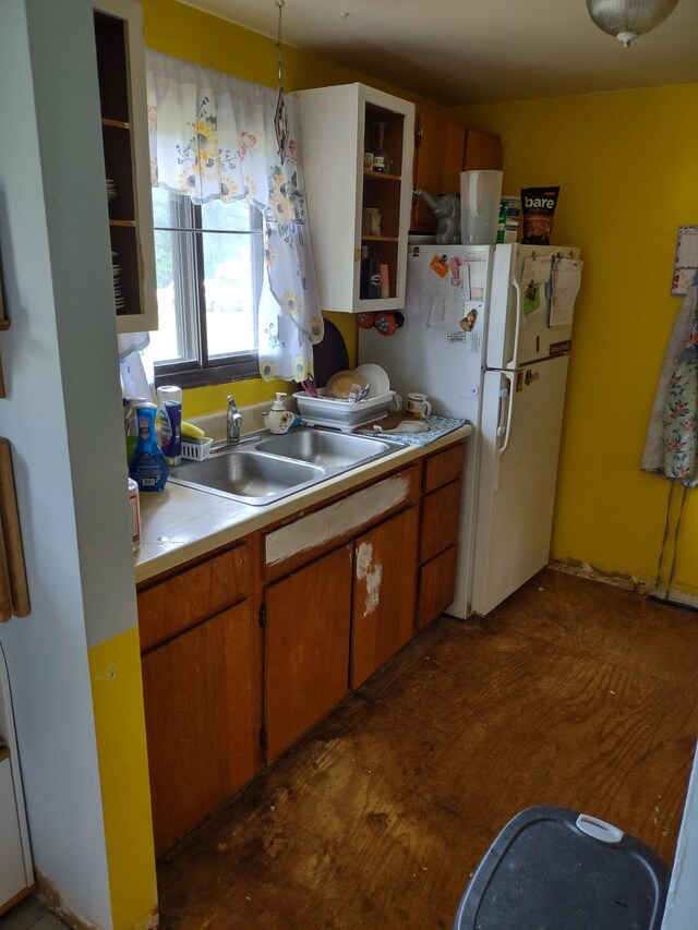 901 Lyle St, Iron River, MI 49935 - photo 5