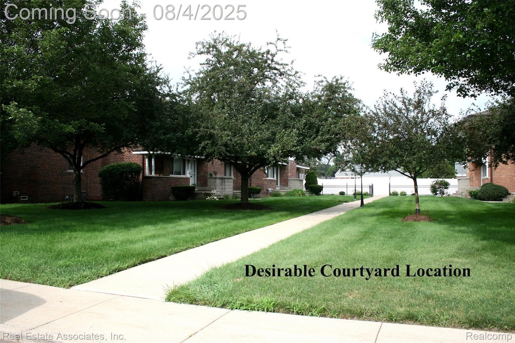 9737 Middlebelt Rd Unit 12, Livonia, MI 48150 - photo 2