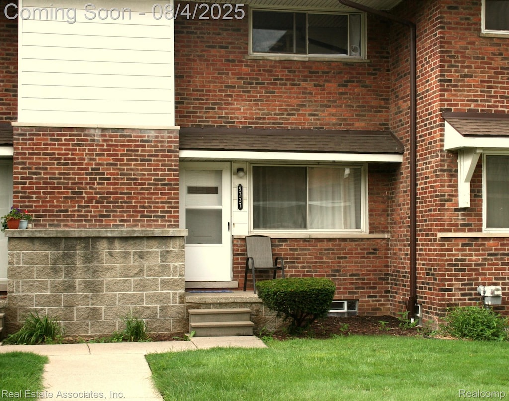 9737 Middlebelt Rd Unit 12, Livonia, MI 48150 - photo 1