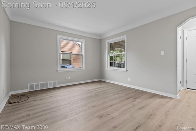 562 Mill St, Lincoln Park, MI 48146 - photo 4