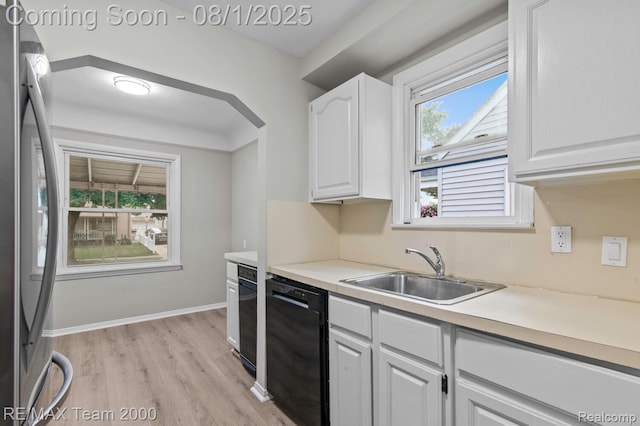 562 Mill St, Lincoln Park, MI 48146 - photo 10