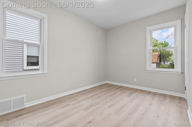562 Mill St, Lincoln Park, MI 48146 - photo 14
