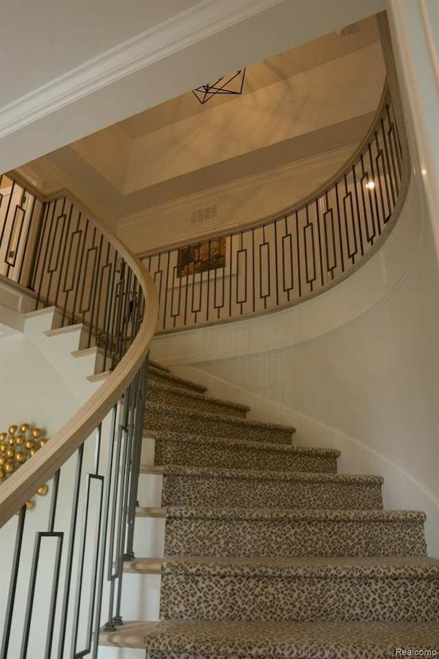 230 Chestnut Cir, Bloomfield Hills, MI 48304 - photo 54