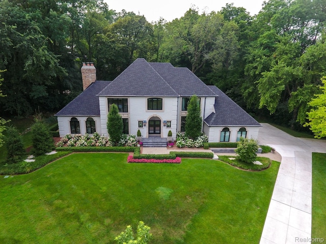 230 Chestnut Cir, Bloomfield Hills, MI 48304 - photo 1