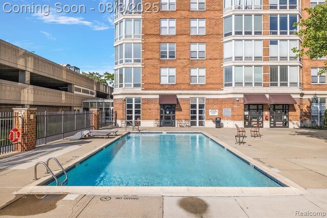 250 Harbortown Dr E Unit 1104, Detroit, MI 48207 - photo 35