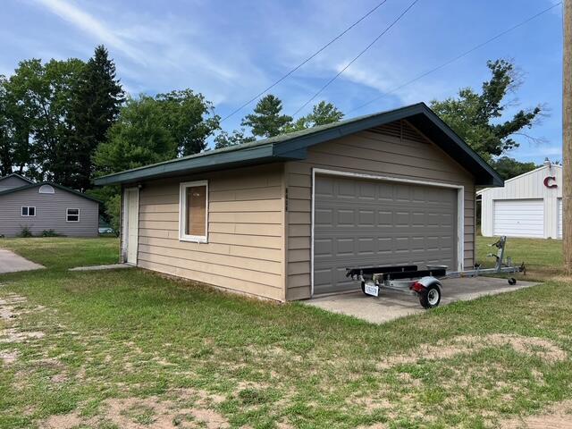 3283 W Ridge St, White Cloud, MI 49349 - photo 37