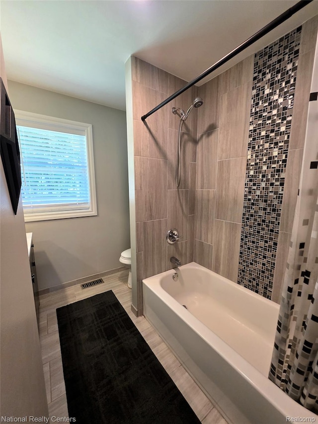 215 Almont Ave, Almont, MI 48003 - photo 16