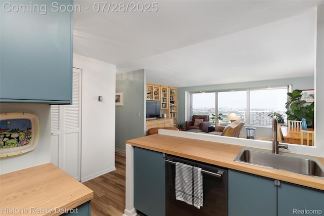 1300 E Lafayette Unit 2407, 08, Detroit, MI 48207 - photo 25