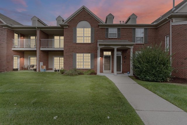 29822 Heritage Pkwy, Warren, MI 48092 - photo 1