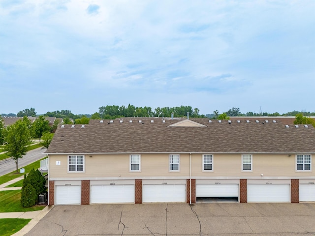 29822 Heritage Pkwy, Warren, MI 48092 - photo 21