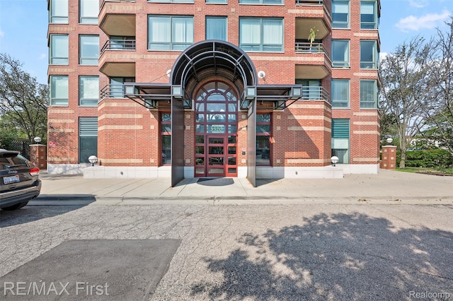3320 Spinnaker Ln Unit 10D, Detroit, MI 48207 - photo 4
